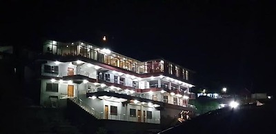 Ahsania Hotel & Restaurant
