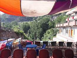 Ahsania Hotel & Restaurant