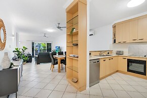 Spacious 3-beds w Direct Access to Pool