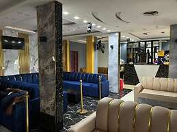 HOTEL L'EMPIRE