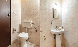 Treebo Lords Garden Glory Valley View and Centralized Heating