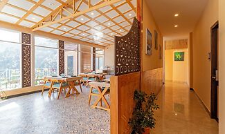 Treebo Lords Garden Glory Valley View and Centralized Heating