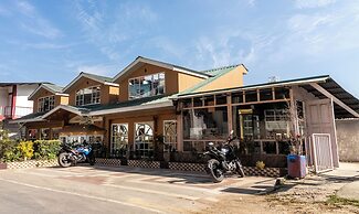 Treebo Lords Garden Glory Valley View and Centralized Heating