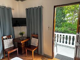 Moalboal Casablanca Inn