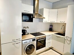 Aspire Suite - Douglas Luxury Apartments