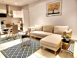 Aspire Suite - Douglas Luxury Apartments