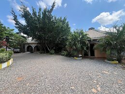 Lavic Country Resort Adjumani