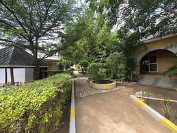 Lavic Country Resort Adjumani