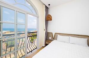 Lily House Hotel Phu Quoc