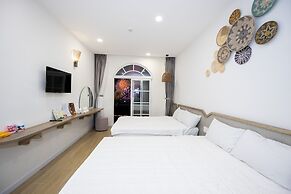 Lily House Hotel Phu Quoc