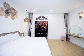 Lily House Hotel Phu Quoc