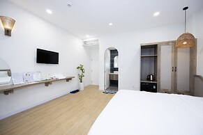 Lily House Hotel Phu Quoc