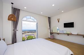 Lily House Hotel Phu Quoc