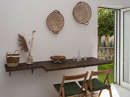 Treasure Of Herbs Complex