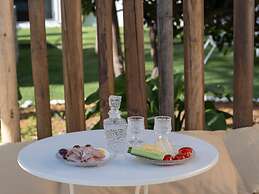 Treasure Of Herbs Complex