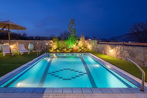 Treasure Of Herbs Complex