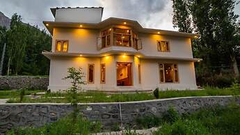 Jovenna Resort Gulmit