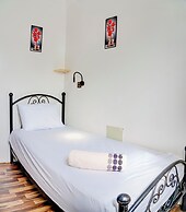 Dinosaur anza surf house