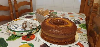 Room in B&B - Comfortable Room With Spacious Kitchen - Suite Colosseo