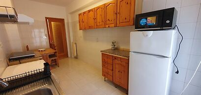 Room in B&B - Comfortable Room With Spacious Kitchen - Suite Colosseo