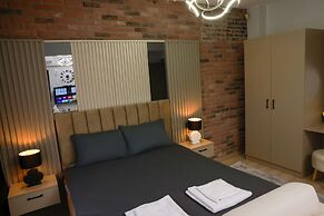 World Yours Luxury Suite