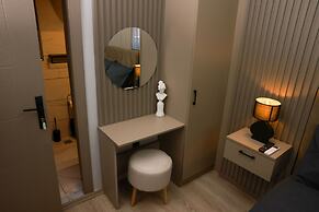 World Yours Luxury Suite