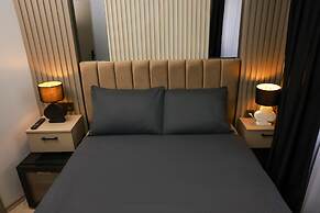 World Yours Luxury Suite