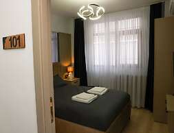 World Yours Luxury Suite