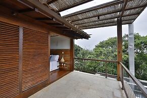 Cliffside Boutique Hotel