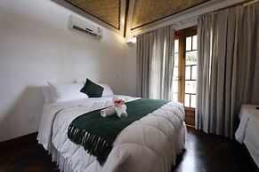 Cliffside Boutique Hotel