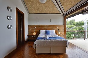 Cliffside Boutique Hotel