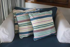 Cliffside Boutique Hotel