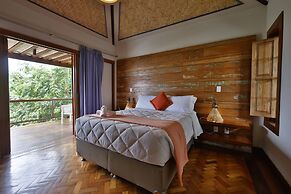 Cliffside Boutique Hotel