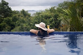 Cliffside Boutique Hotel