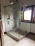 Cliffside Boutique Hotel