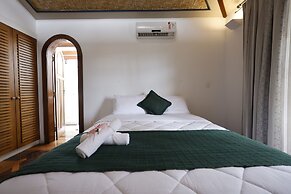 Cliffside Boutique Hotel