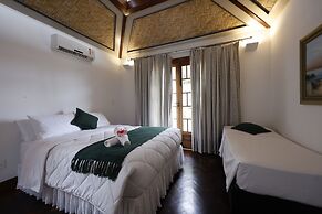 Cliffside Boutique Hotel