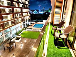 Chafford Suite-Douglas Luxury Apartments