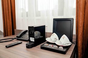 Central Hotel & Lounge Adult Only