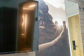 Central Hotel & Lounge Adult Only