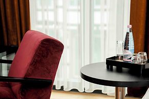 Central Hotel & Lounge Adult Only