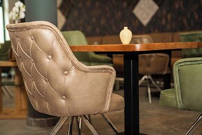 Central Hotel & Lounge Adult Only