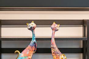 Central Hotel & Lounge Adult Only