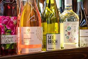 Central Hotel & Lounge Adult Only