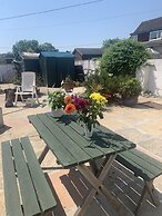 Beautiful Fir Grove Apartment Begelly