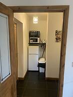 Beautiful Fir Grove Apartment Begelly