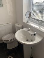 Beautiful Fir Grove Apartment Begelly