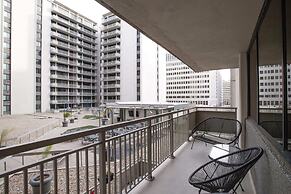 Enjoy Your Stay Aparment in Crystal City