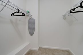 Enjoy Your Stay Aparment in Crystal City