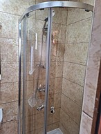 Zenith Campsite Apartments